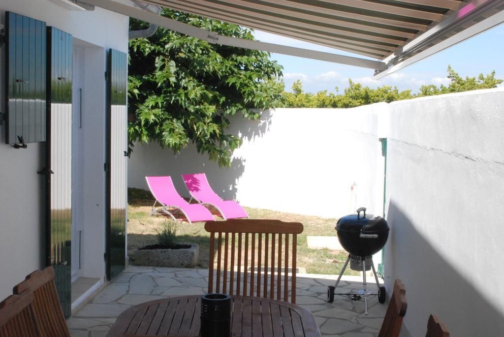 Villas Re Locations Vacances Saint-Clément-des-Baleines Buitenkant foto